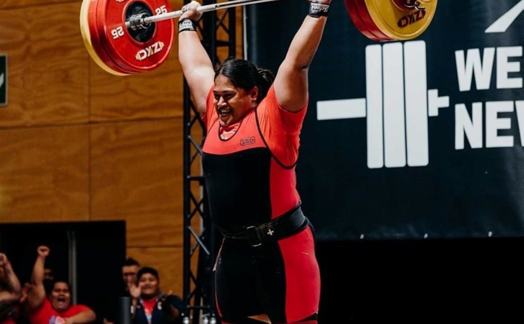 Samoan weightlifters smash Oceania records - Pasifika TV