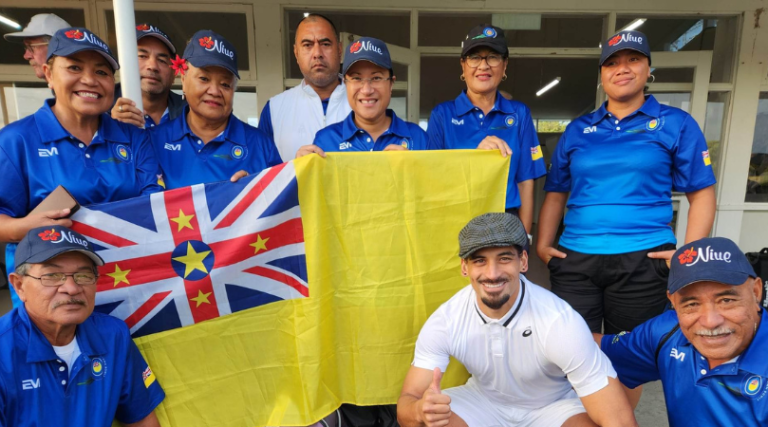 Niue Lawn Bowls athletes at the Digicel Oceania Challenge | Photo Credits: Catherine Papani [Source: TV Niue]